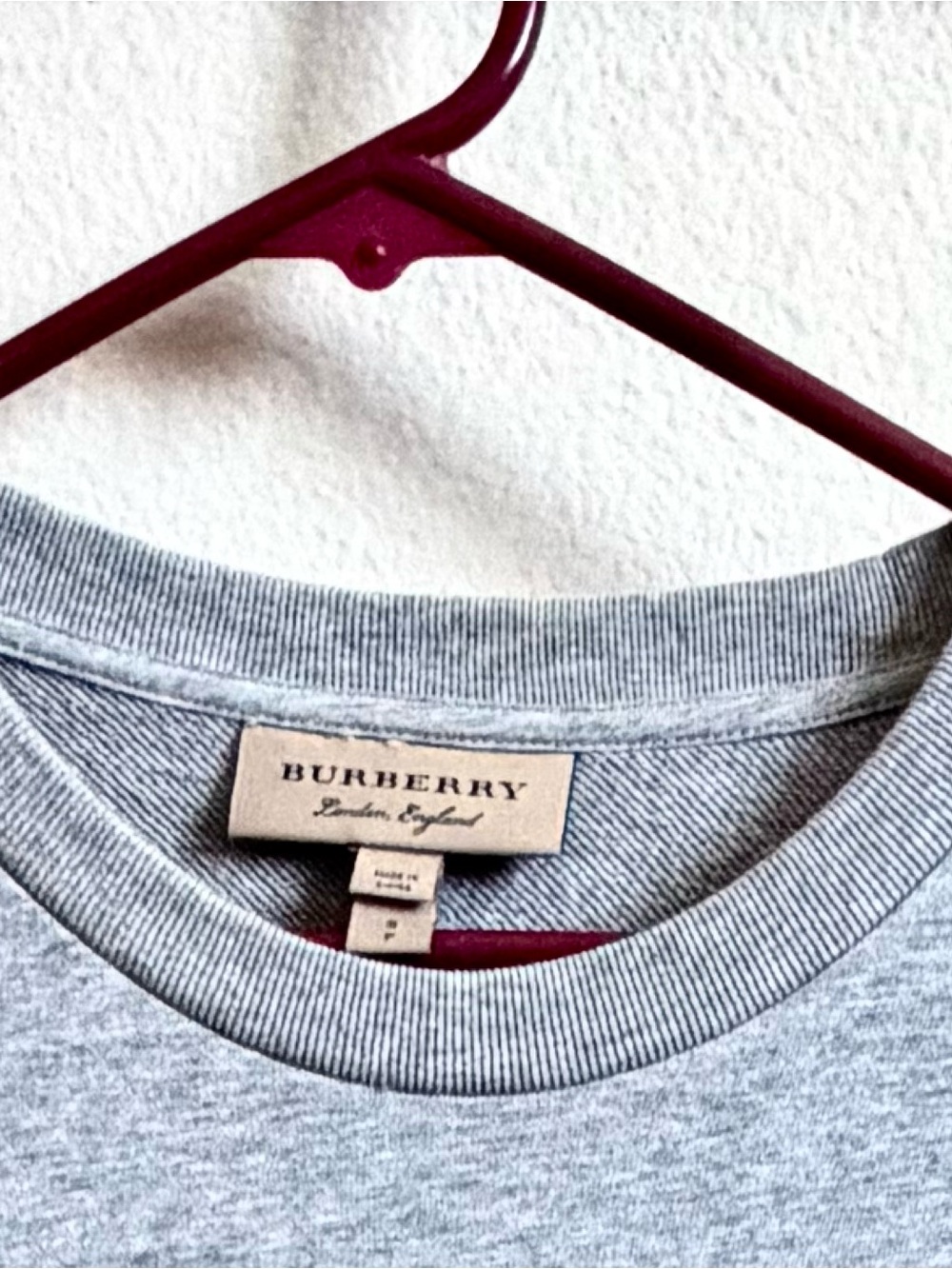 Burberry Men’s Grey Crewneck Pullover